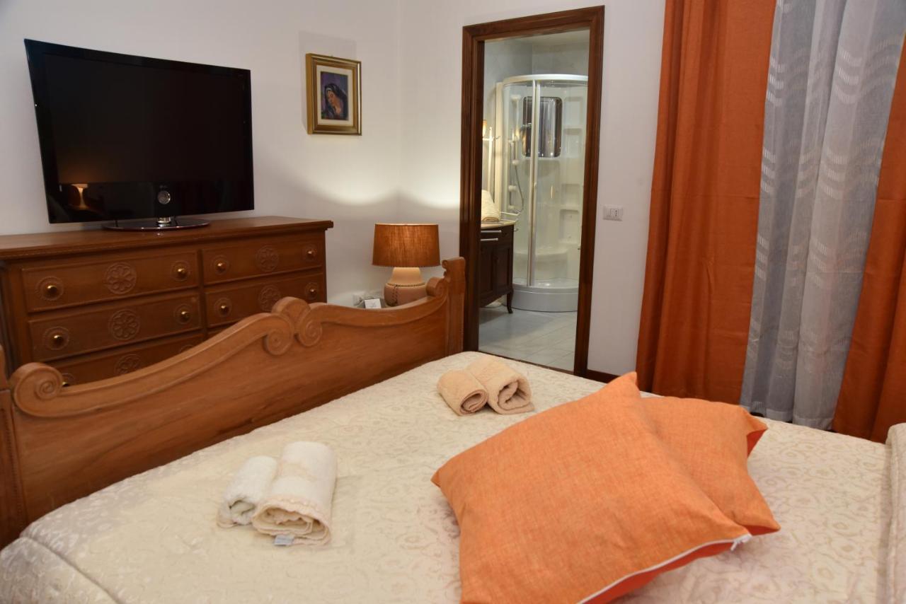 B&B Le Due Isole Nuoro  Dış mekan fotoğraf