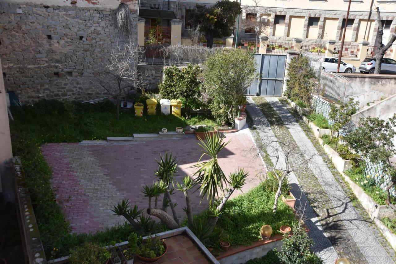 B&B Le Due Isole Nuoro  Dış mekan fotoğraf