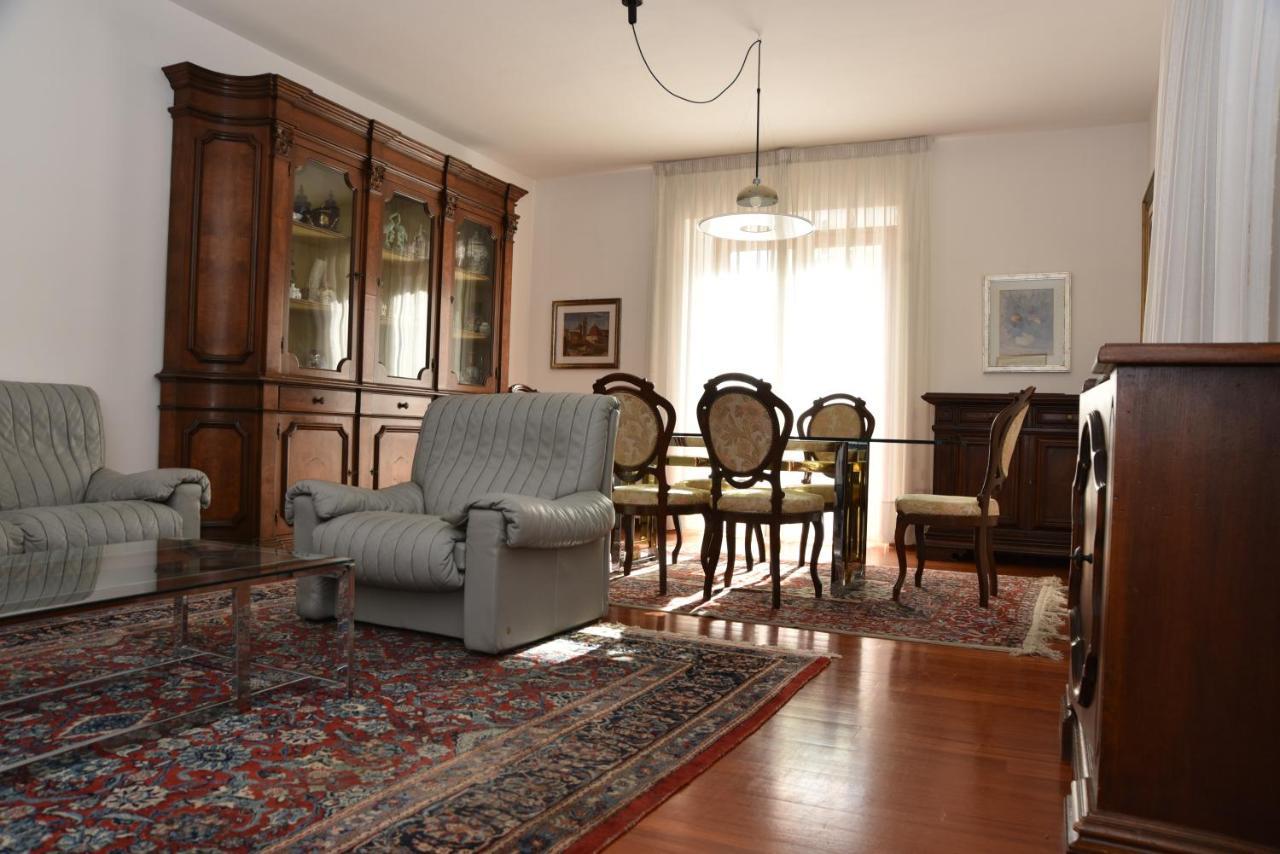 B&B Le Due Isole Nuoro  Dış mekan fotoğraf